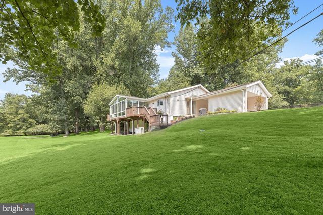 1 WHISPERWOOD CT, Baltimore, MD 21208