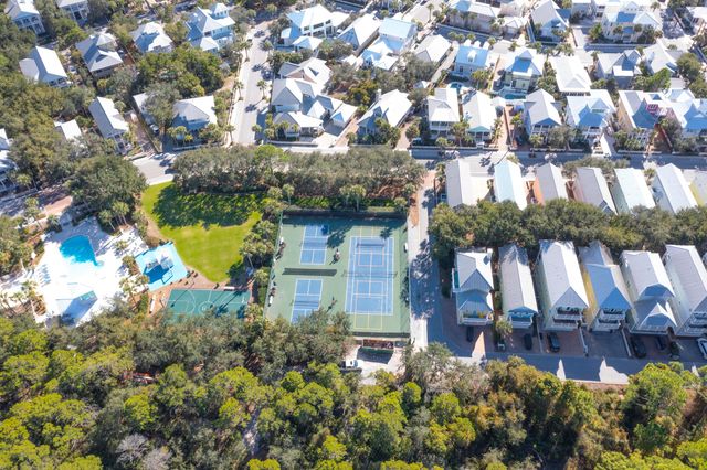 148 Parkshore Drive, Panama City Beach, FL 32413