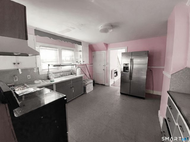 96 Tudor Street, Waterbury, CT 06704