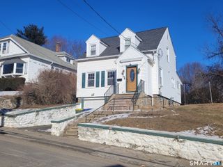 96 Tudor Street, Waterbury, CT 06704