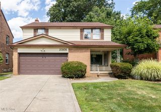 23105 E Groveland Road, Beachwood, OH 44122