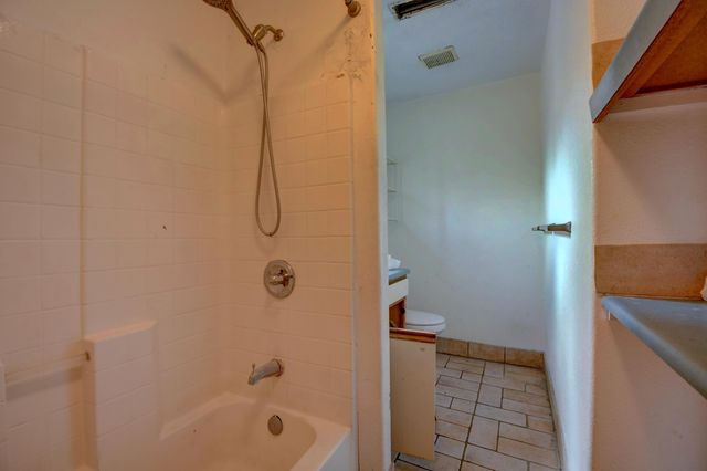309 Princeton Drive SE, Albuquerque, NM 87106
