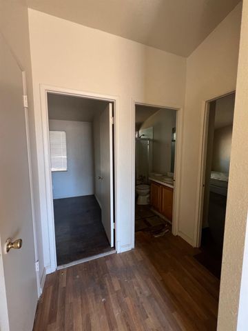 10283 Wooley Rd, Live Oak, CA 95953