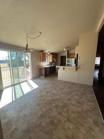 10283 Wooley Rd, Live Oak, CA 95953