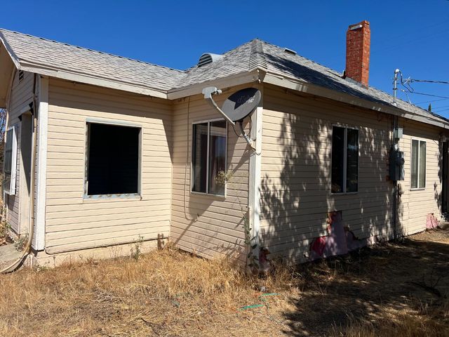 10283 Wooley Rd, Live Oak, CA 95953