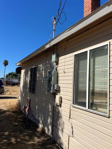 10283 Wooley Rd, Live Oak, CA 95953