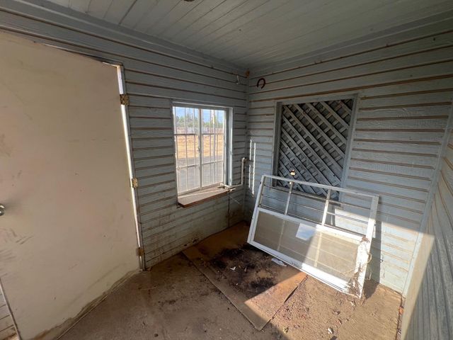 10283 Wooley Rd, Live Oak, CA 95953