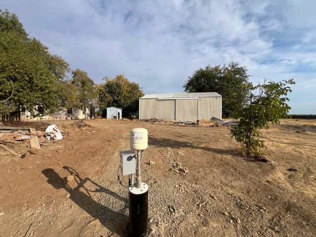 10283 Wooley Rd, Live Oak, CA 95953