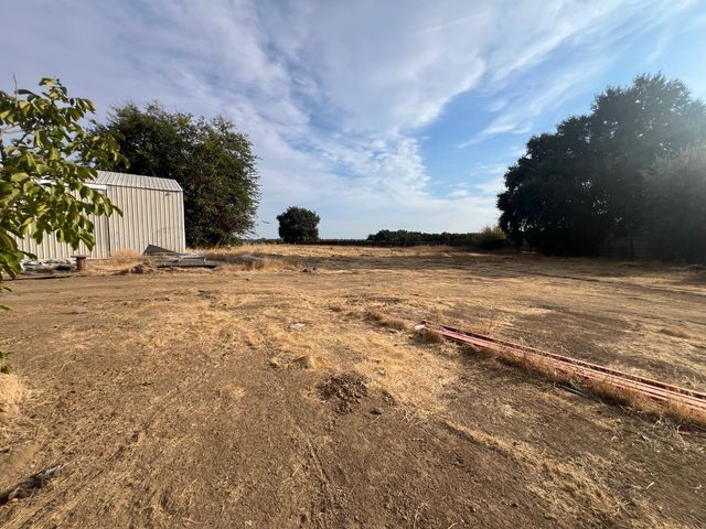 10283 Wooley Rd, Live Oak, CA 95953