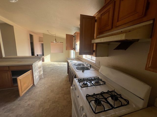 10283 Wooley Rd, Live Oak, CA 95953