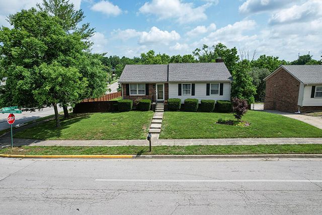 3700 Forest Green Drive, Lexington, KY 40517