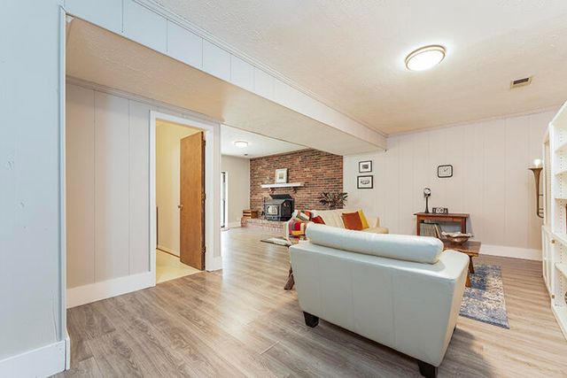 3700 Forest Green Drive, Lexington, KY 40517