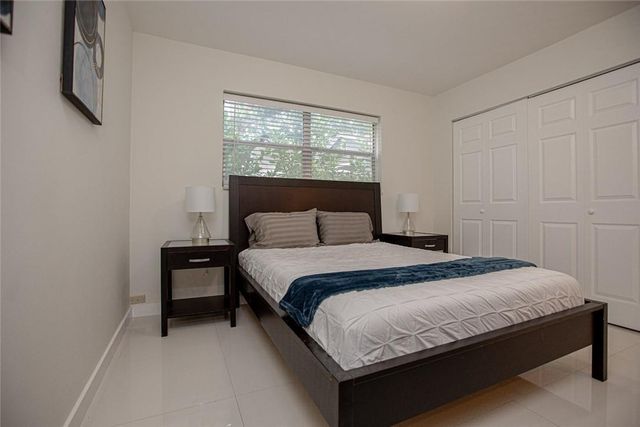 601 SE 5th Court 108, Fort Lauderdale, FL 33301