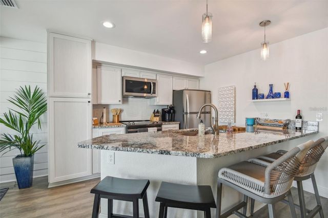 1125 PINELLAS BAYWAY S 302, Tierra Verde, FL 33715