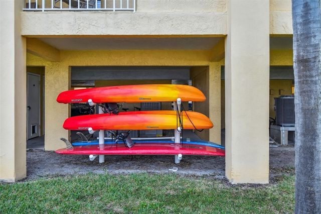 1125 PINELLAS BAYWAY S 302, Tierra Verde, FL 33715