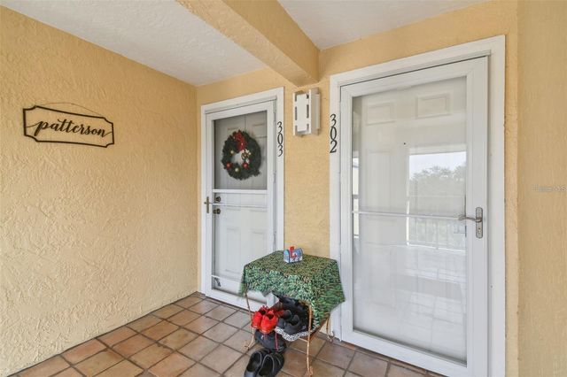1125 PINELLAS BAYWAY S 302, Tierra Verde, FL 33715