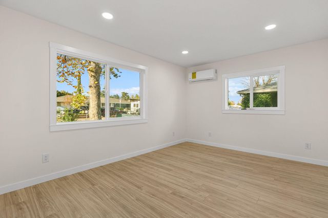 19367 Lucille Street, Anderson, CA 96007