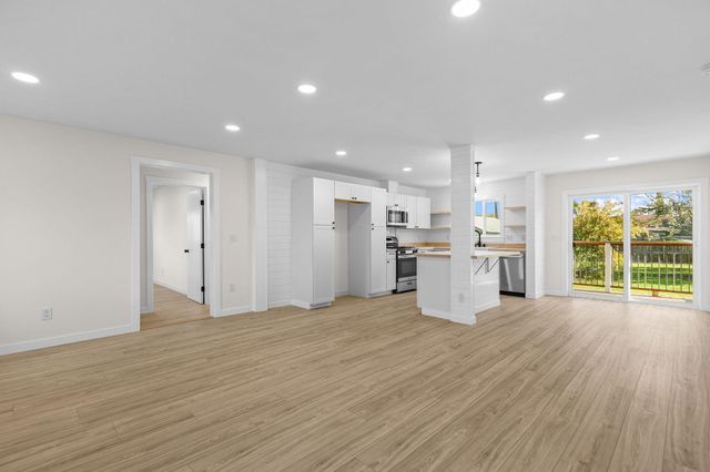 19367 Lucille Street, Anderson, CA 96007