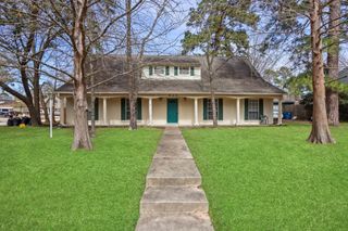 626 Rosewood Drive, Shenandoah, TX 77381