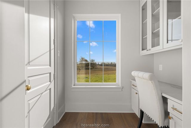 404 Blackberry Lane, Washington, TX 77880