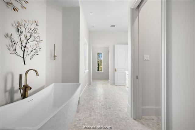 404 Blackberry Lane, Washington, TX 77880