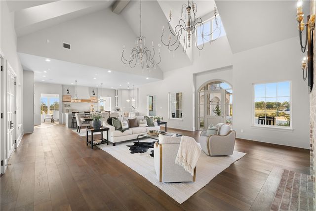 404 Blackberry Lane, Washington, TX 77880