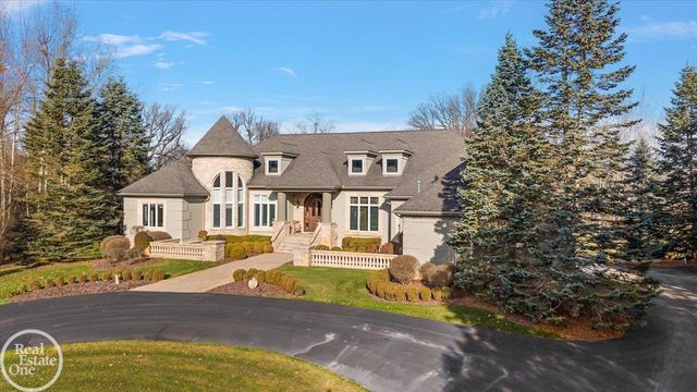 4575 Hidden Glen Circle, Oakland Twp, MI 48306