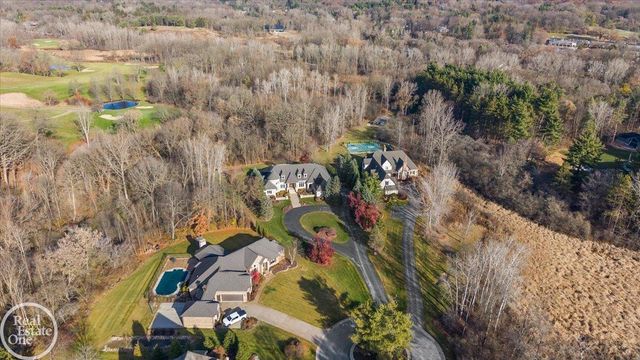 4575 Hidden Glen Circle, Oakland Twp, MI 48306