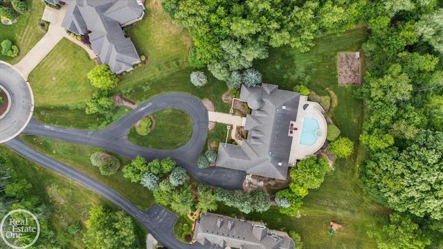 4575 Hidden Glen Circle, Oakland Twp, MI 48306
