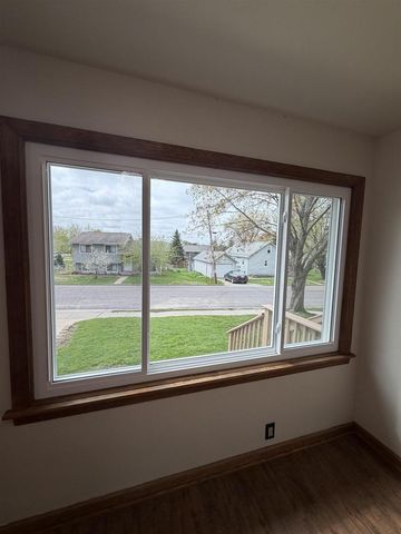 735 Crescent Street, Mauston, WI 53948