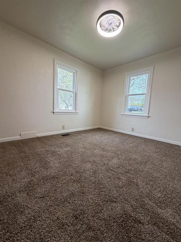 735 Crescent Street, Mauston, WI 53948