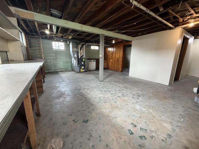 735 Crescent Street, Mauston, WI 53948