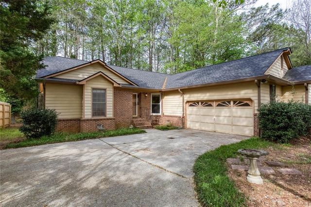 3506 Three Oaks Court, Powder Springs, GA 30127