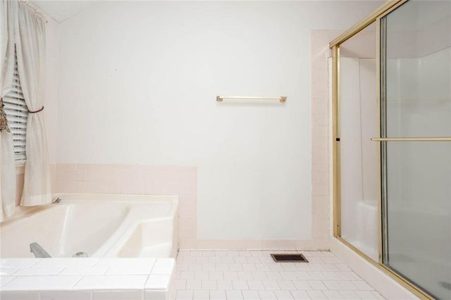 3506 Three Oaks Court, Powder Springs, GA 30127