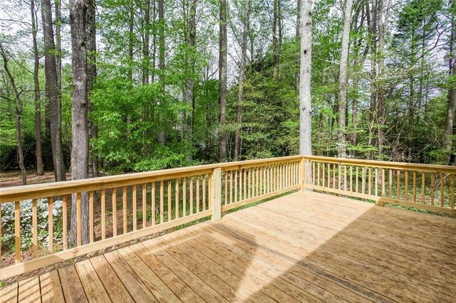 3506 Three Oaks Court, Powder Springs, GA 30127