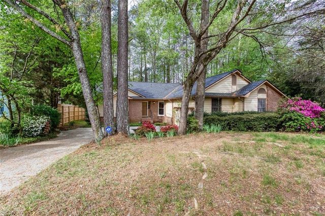 3506 Three Oaks Court, Powder Springs, GA 30127