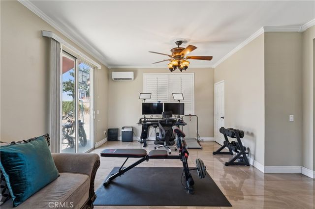 7174 Oregon Street, Fontana, CA 92336