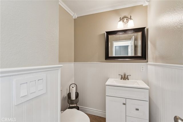 7174 Oregon Street, Fontana, CA 92336
