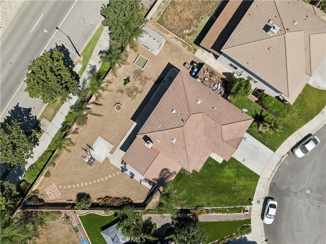 7174 Oregon Street, Fontana, CA 92336