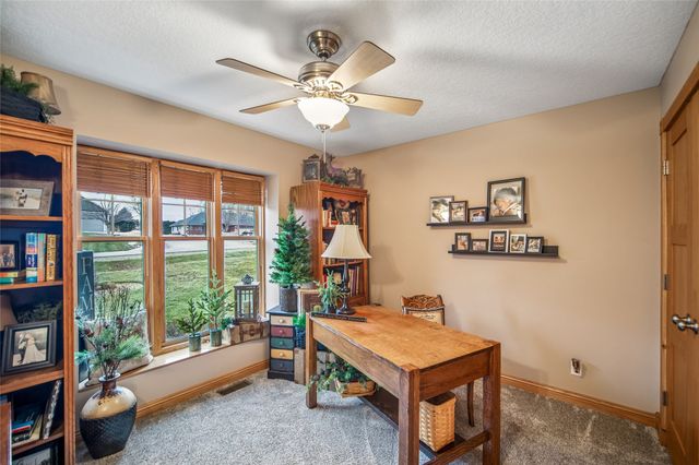 1539 239th Street, State Center, IA 50247