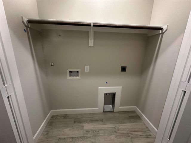 104 Turner Drive A, Willis, TX 77378