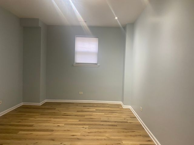 2319 E 70th Place 10, Chicago, IL 60649