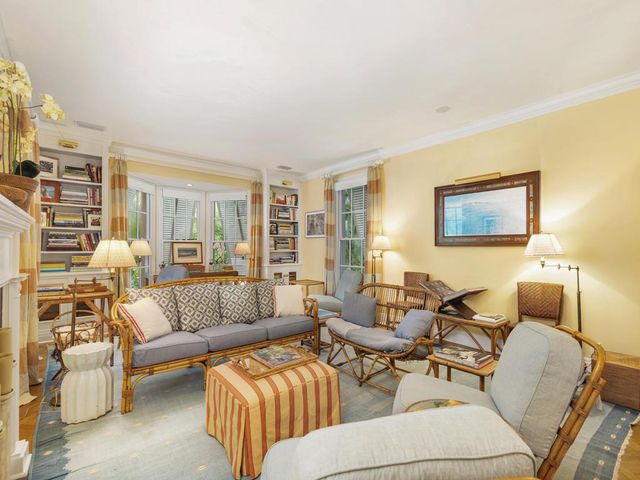 243 Garden Road, Palm Beach, FL 33480