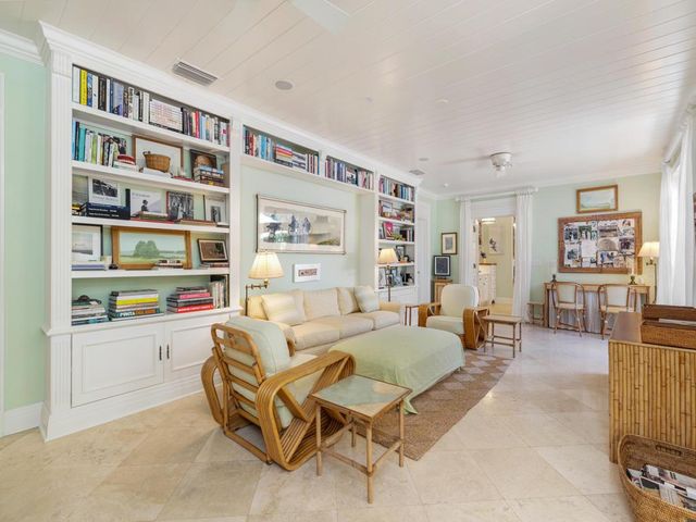 243 Garden Road, Palm Beach, FL 33480