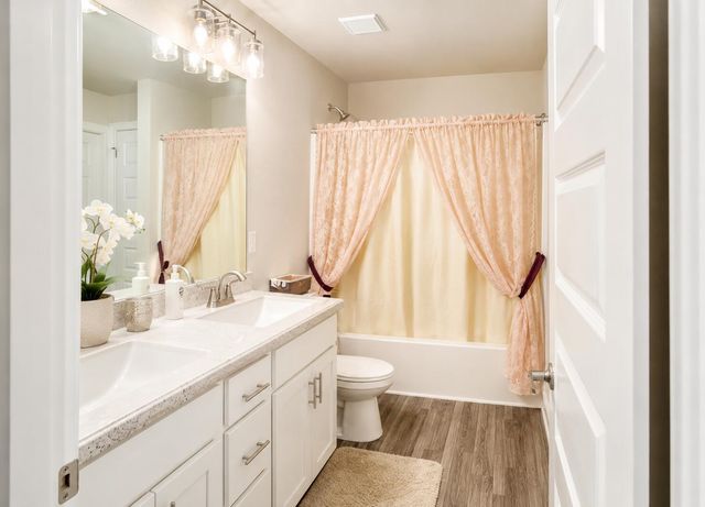 6439 NW Polly Court, Port St. Lucie, FL 34986