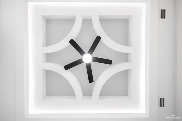 3304 Rabbit Run Avenue, Alton, TX 78572