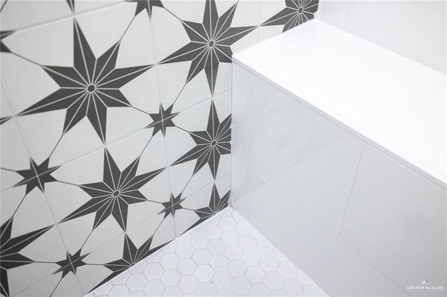 3304 Rabbit Run Avenue, Alton, TX 78572