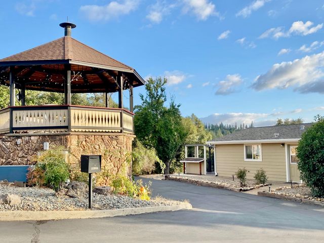 22625 Prospect Hts, Groveland, CA 95321