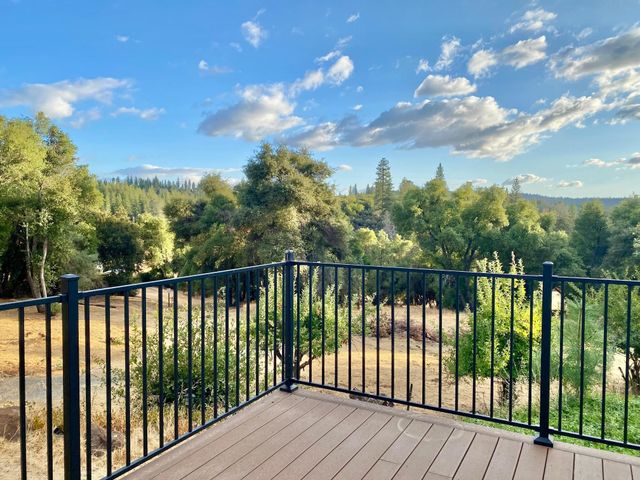 22625 Prospect Hts, Groveland, CA 95321