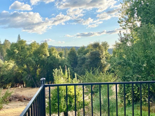 22625 Prospect Hts, Groveland, CA 95321